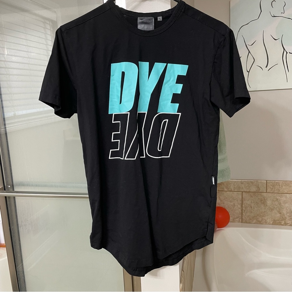 DYE athletic tee